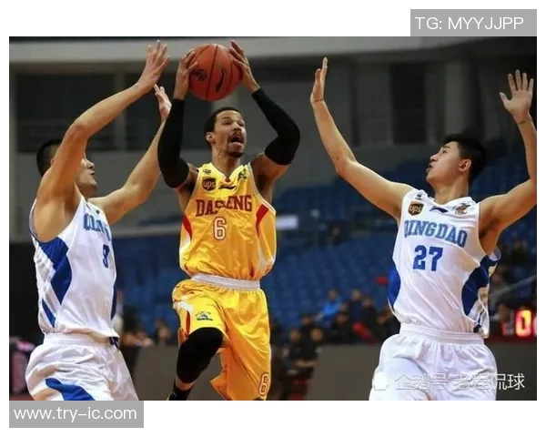 篮球传奇之路：深入解析上海篮球队的团队意识与战术魅力