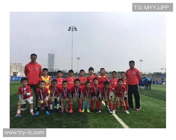 西安足球队荣登足球节奏排行榜第二名引发热议